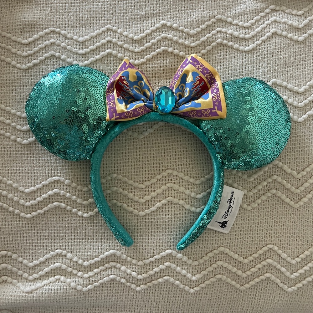 Disney Aladdin Teal Sequin Minnie Mouse Ears